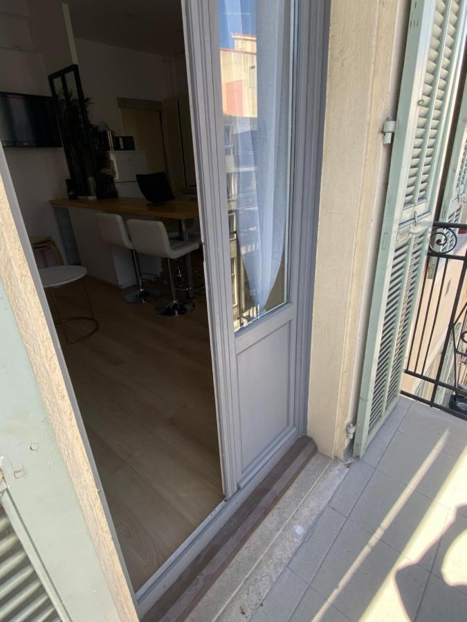 Nice - Appartement T3 Renove De 50 M2 Classe 2 Etoiles Exterior photo