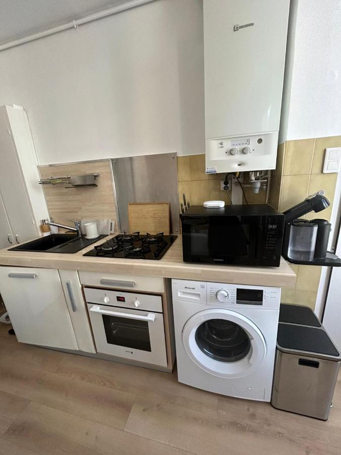 Nice - Appartement T3 Renove De 50 M2 Classe 2 Etoiles Exterior photo